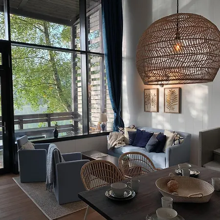 Elegant Family Mansion Feriehus *